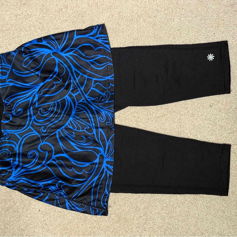 Athleta Black and Blue Skort Leggings w/hidden pocket